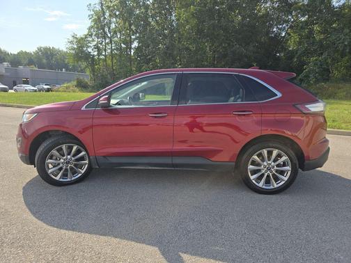 Ruby Red 2018 Ford Edge Titanium