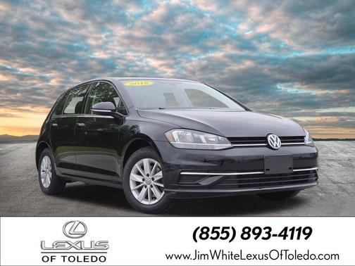 Deep Black Pearl Metallic 2018 Volkswagen Golf TSI S