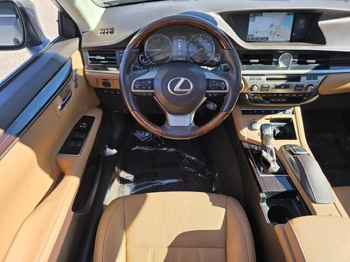 Atomic Silver 2016 Lexus ES 350 Base