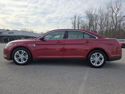Ruby Red 2017 Ford Taurus SEL