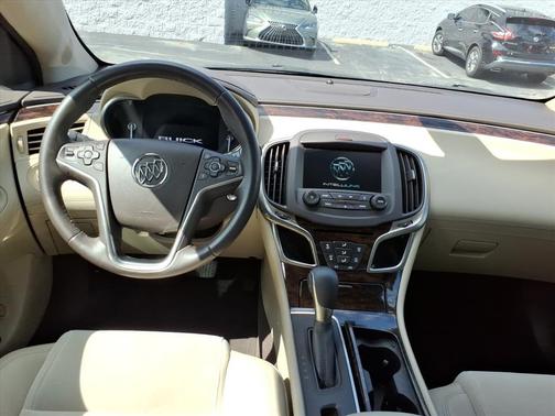 2016 Buick LaCrosse Base