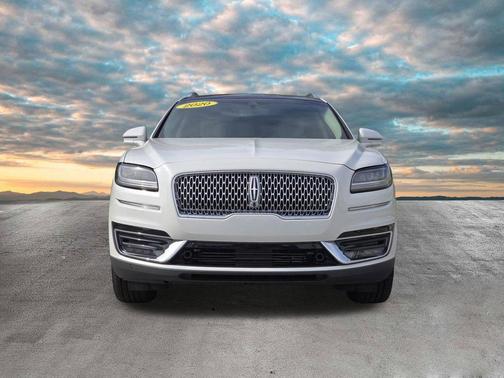 Pristine White 2020 Lincoln Nautilus Reserve