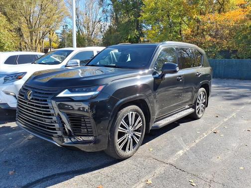 2023 Lexus LX 600 Luxury