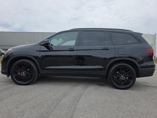 2020 Honda Pilot AWD Black Edition