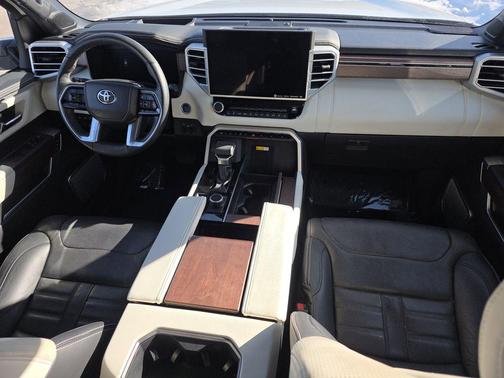 2023 Toyota Sequoia Capstone