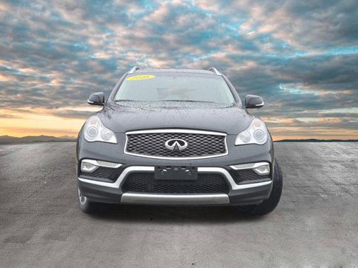 2016 INFINITI QX50 Base