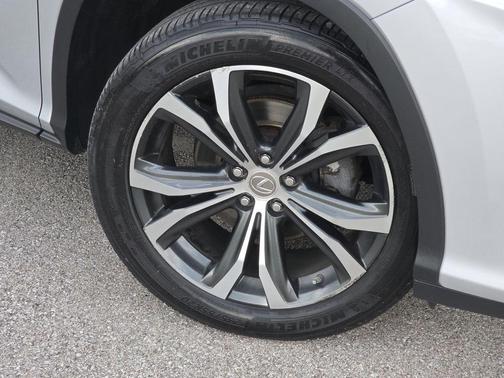 Silver Lining Metallic 2017 Lexus RX 350 Base