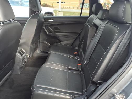 2021 Volkswagen Tiguan 2.0T SE R-Line Black 4MOTION