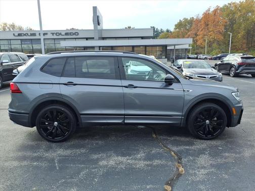 2021 Volkswagen Tiguan 2.0T SE R-Line Black 4MOTION