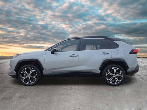 2024 Toyota RAV4 Prime XSE