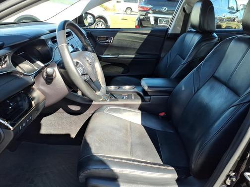 2016 Toyota Avalon Hybrid Limited