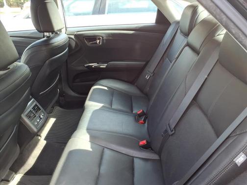 2016 Toyota Avalon Hybrid Limited
