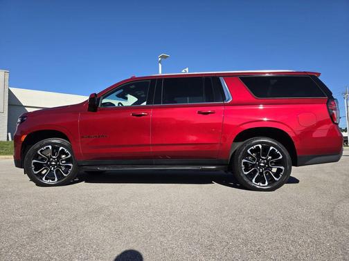 Radiant Red Tintcoat 2023 Chevrolet Suburban LS