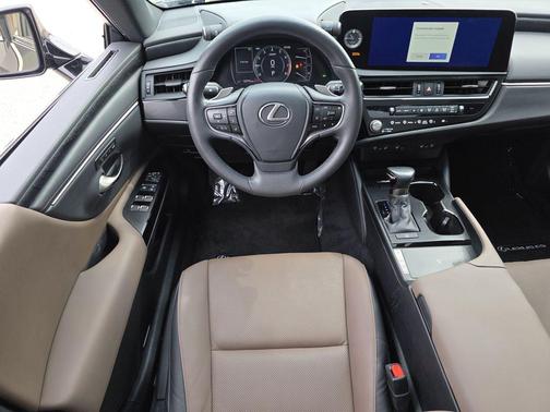 Caviar 2023 Lexus ES 350 Base