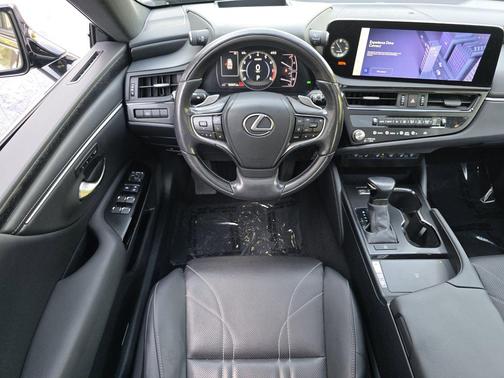 Caviar 2023 Lexus ES 350 Luxury