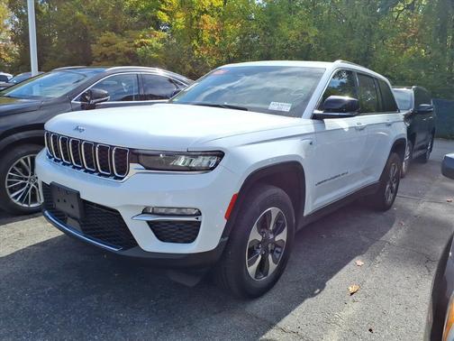 2022 Jeep Grand Cherokee 4xe Base