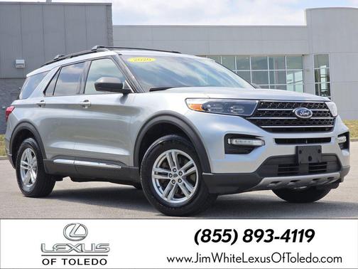 Iconic Silver Metallic 2020 Ford Explorer XLT