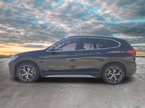 Black Sapphire Metallic 2017 BMW X1 xDrive 28i