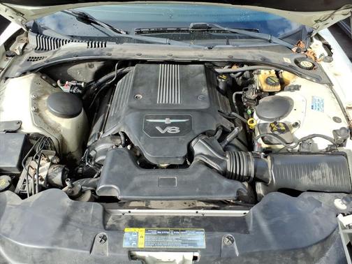 2003 Ford Thunderbird Deluxe