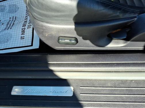 2003 Ford Thunderbird Deluxe