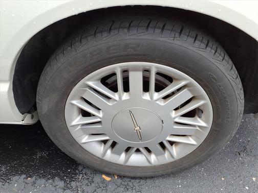 2003 Ford Thunderbird Deluxe