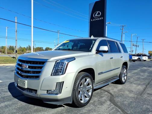 2017 Cadillac Escalade Luxury