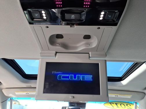 2017 Cadillac Escalade Luxury