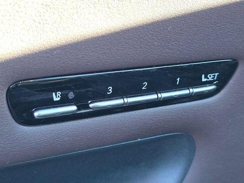 2018 Lexus LS 500 Base