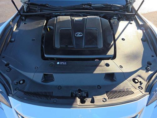 2018 Lexus LS 500 Base