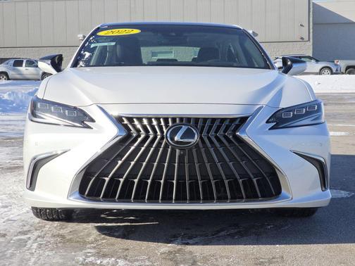 2022 Lexus ES 350 Ultra Luxury