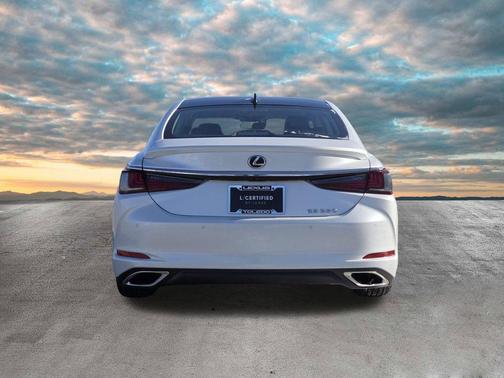 2022 Lexus ES 350 Ultra Luxury