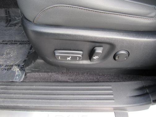 Starfire Pearl 2020 Lexus GX 460 Premium