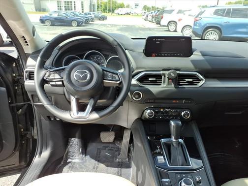 2017 Mazda CX-5 Touring