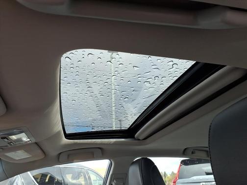 2015 Toyota Avalon Hybrid XLE Premium