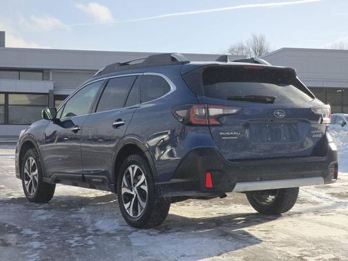 2021 Subaru Outback Touring