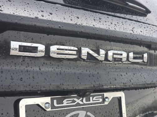 Ebony Twilight Metallic 2024 GMC Acadia Denali