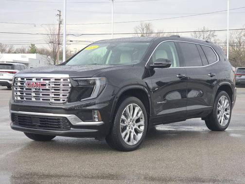 2024 GMC Acadia Denali