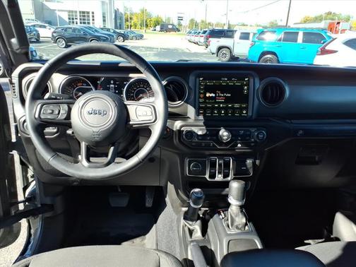 2023 Jeep Wrangler 4-Door High Tide 4x4