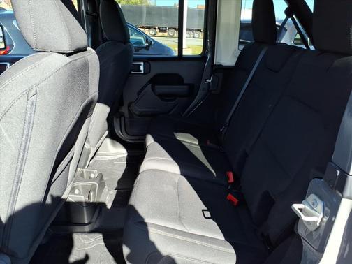 2023 Jeep Wrangler 4-Door High Tide 4x4