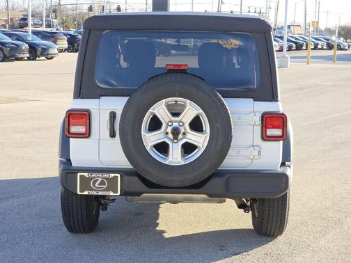 2021 Jeep Wrangler Sport S