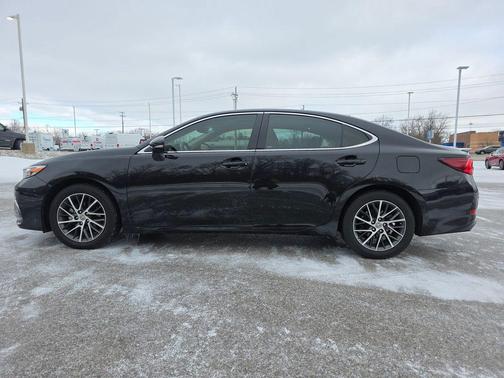 2017 Lexus ES 350 Base