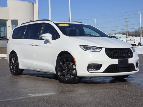 2022 Chrysler Pacifica Limited