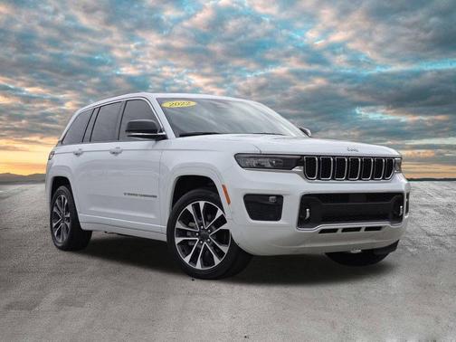 2022 Jeep Grand Cherokee Overland