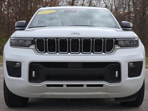2022 Jeep Grand Cherokee Overland