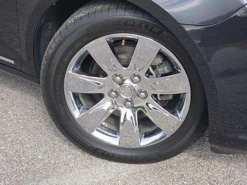 Carbon Black Metallic 2012 Buick LaCrosse Premium 3