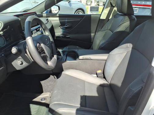 2024 Lexus ES 350 Base