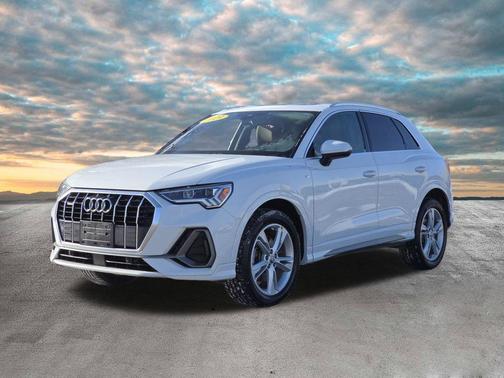 2019 Audi Q3 2.0T S line Premium Plus