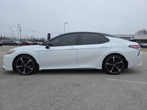 2019 Toyota Camry XSE