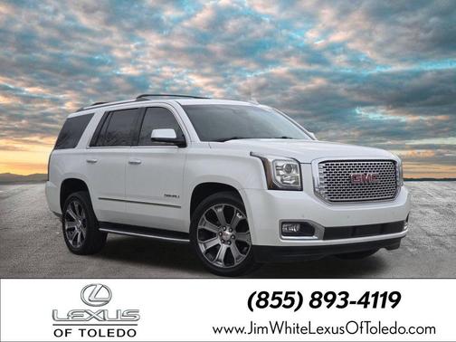 White Frost Tricoat 2017 GMC Yukon Denali