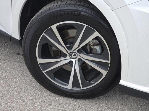 White Pearl 2023 Lexus RX 350 Premium